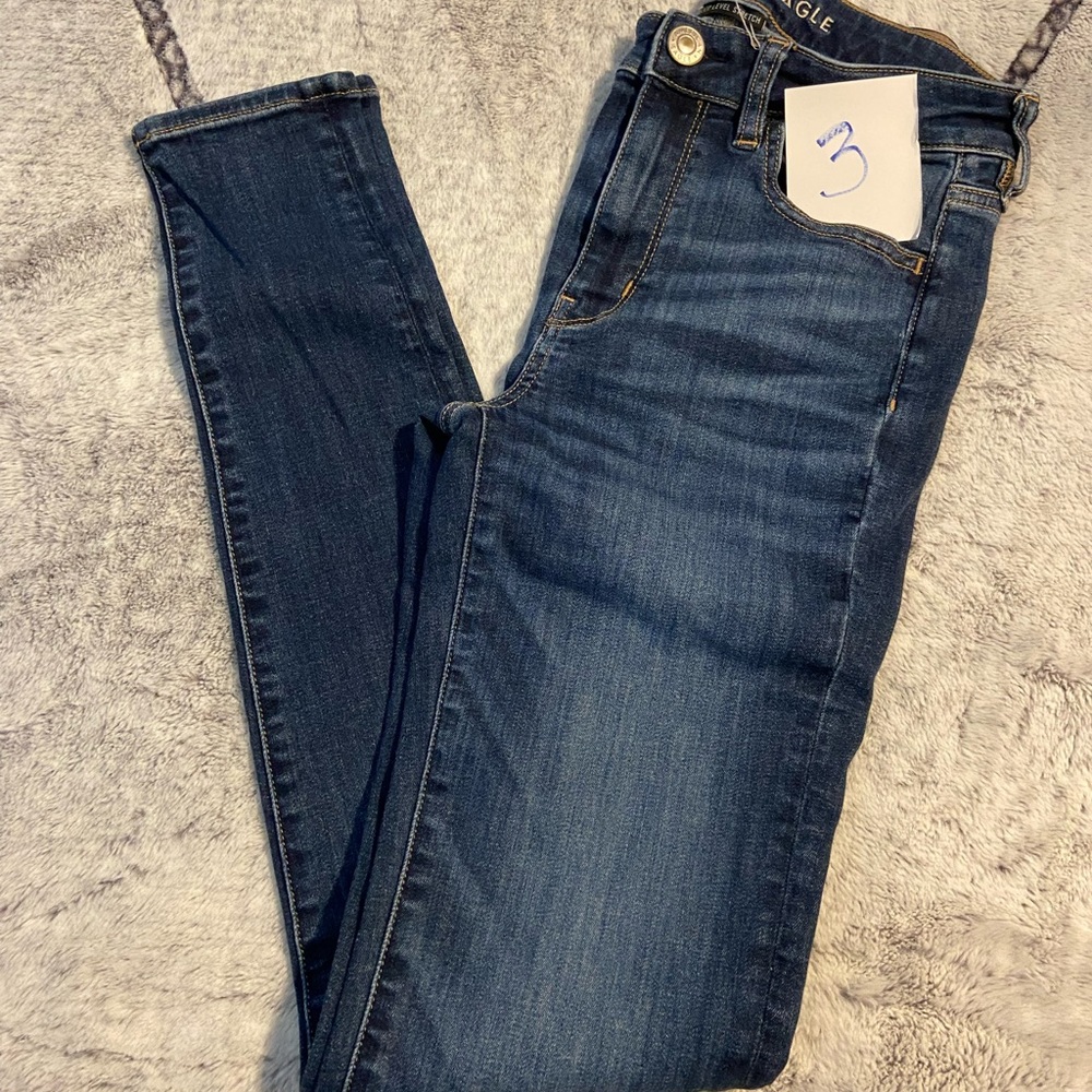 Women’s American Eagle hi-rise jeggings